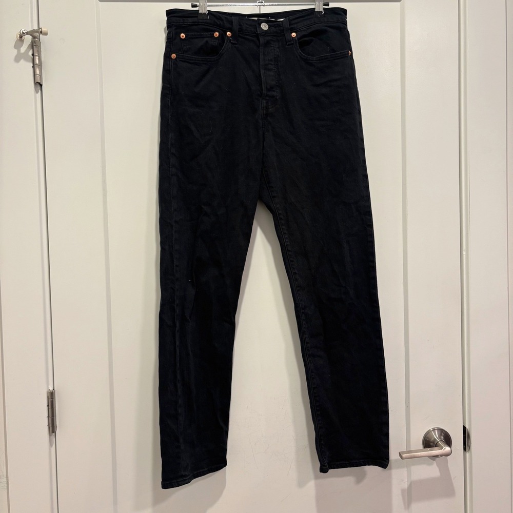 Levis Wedgie Straight High Rise Black Denim Jeans Women's Size 30